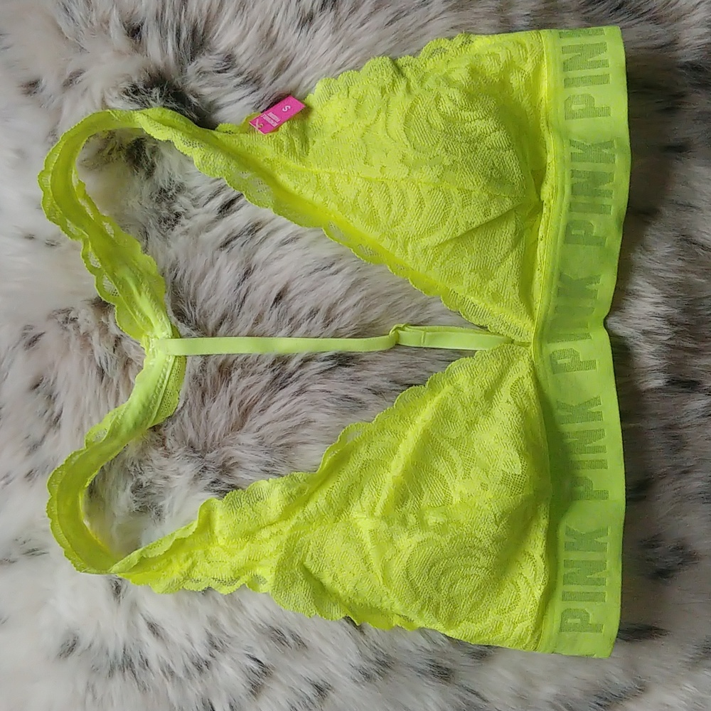 ♥️HP♥️ PINK Plunge Lace Bralette